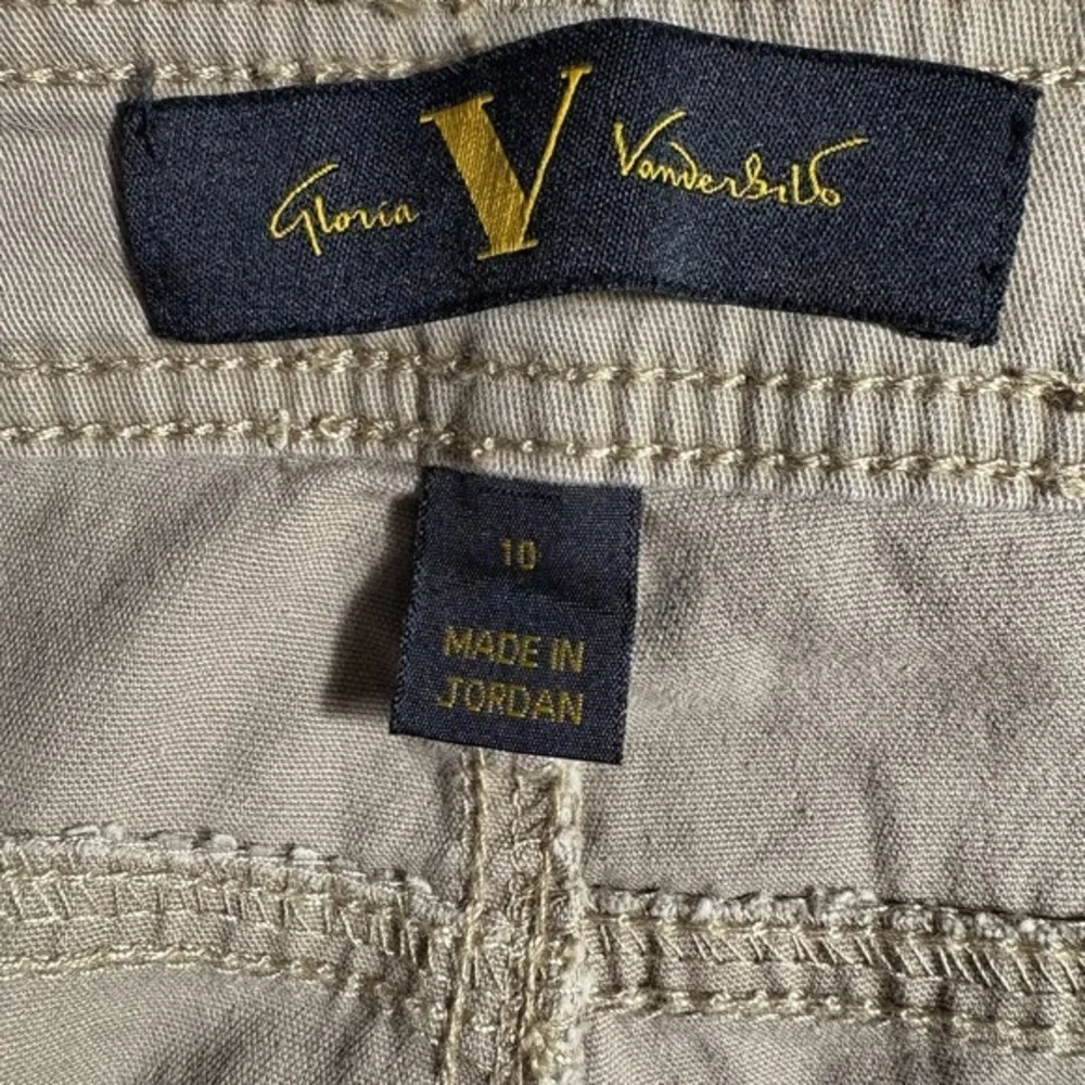 Gloria‎ Vanderbilt Megan straight wide leg stretch Latte Khaki  Sz 10 NWT